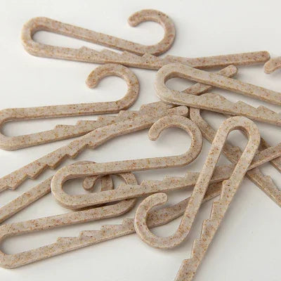 La chaussette en plastique simple biodégradable de couleur naturelle crochete 2mm d'épaisseur