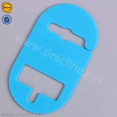 Laisses en plastique faites sur commande de collier de chien de cintres de pp affichant le cintre pour des magasins