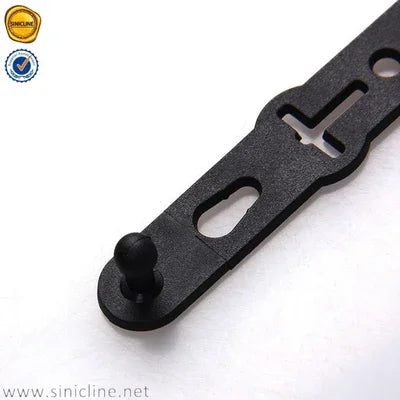 Cintres en plastique de ceinture de couverture transparente de luxe avec la queue flexible