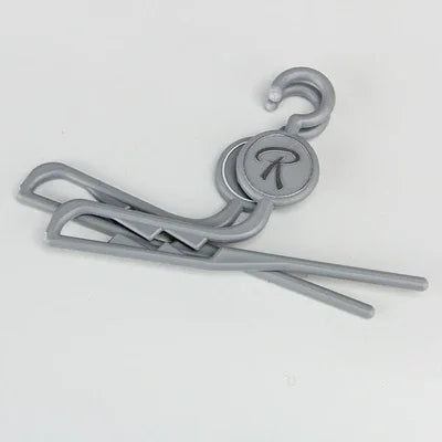 Crochets de cintres de chaussettes en plastique de couleur personnalisée, logo personnalisé