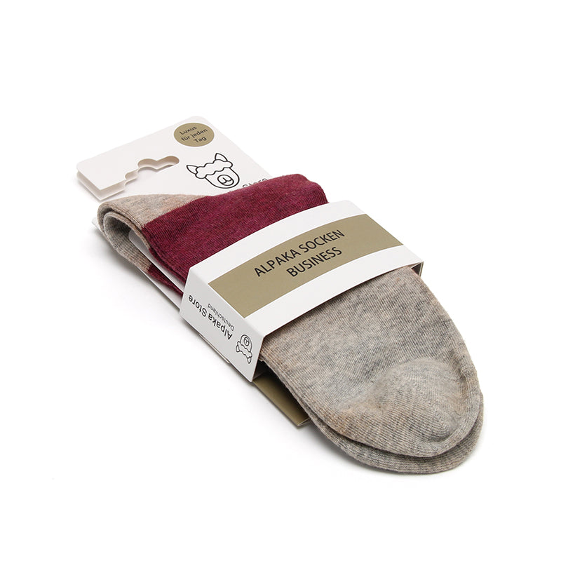 Custom Eco-friendly Head Card Packaging for Socks Retail Display