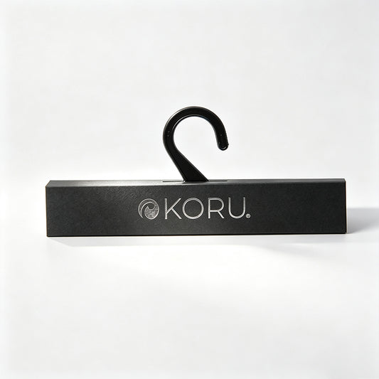 Custom Plastic Hook with Cardboard Header Card for Retail Display